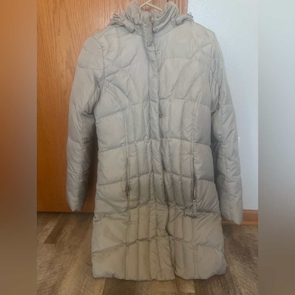 Eddie Bauer size SMALL grey long hooded puffer coat, very good condition
